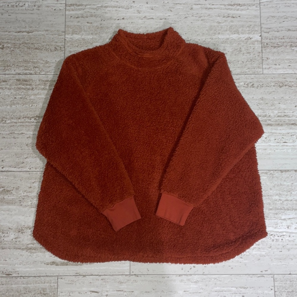 Sherpa Pullover